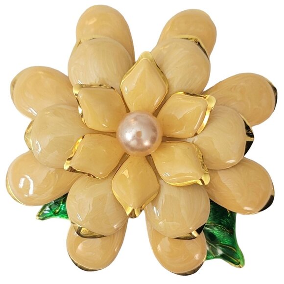 Joan Rivers Gold Tone Peach, Green Enamel Faux Pearl Flower Brooch, Signed M55 - Picture 1 of 10